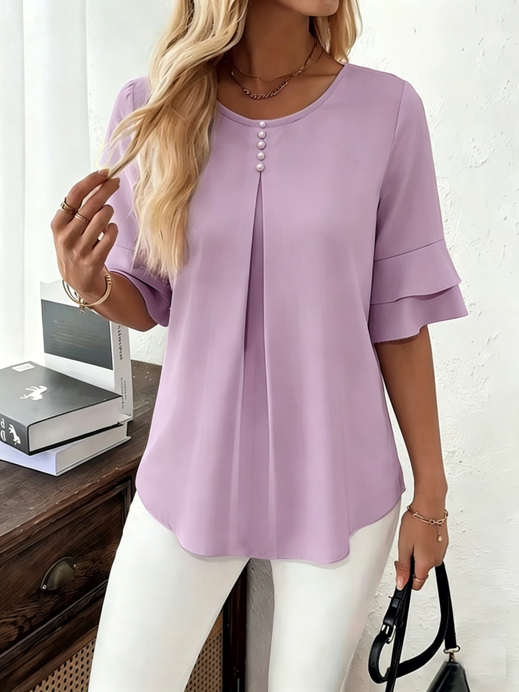 Vera - Elegant Blouse