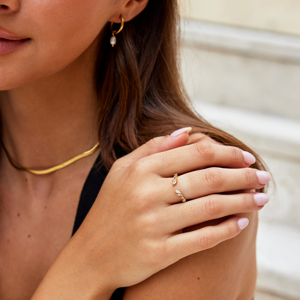 Noelia Elegant Ring