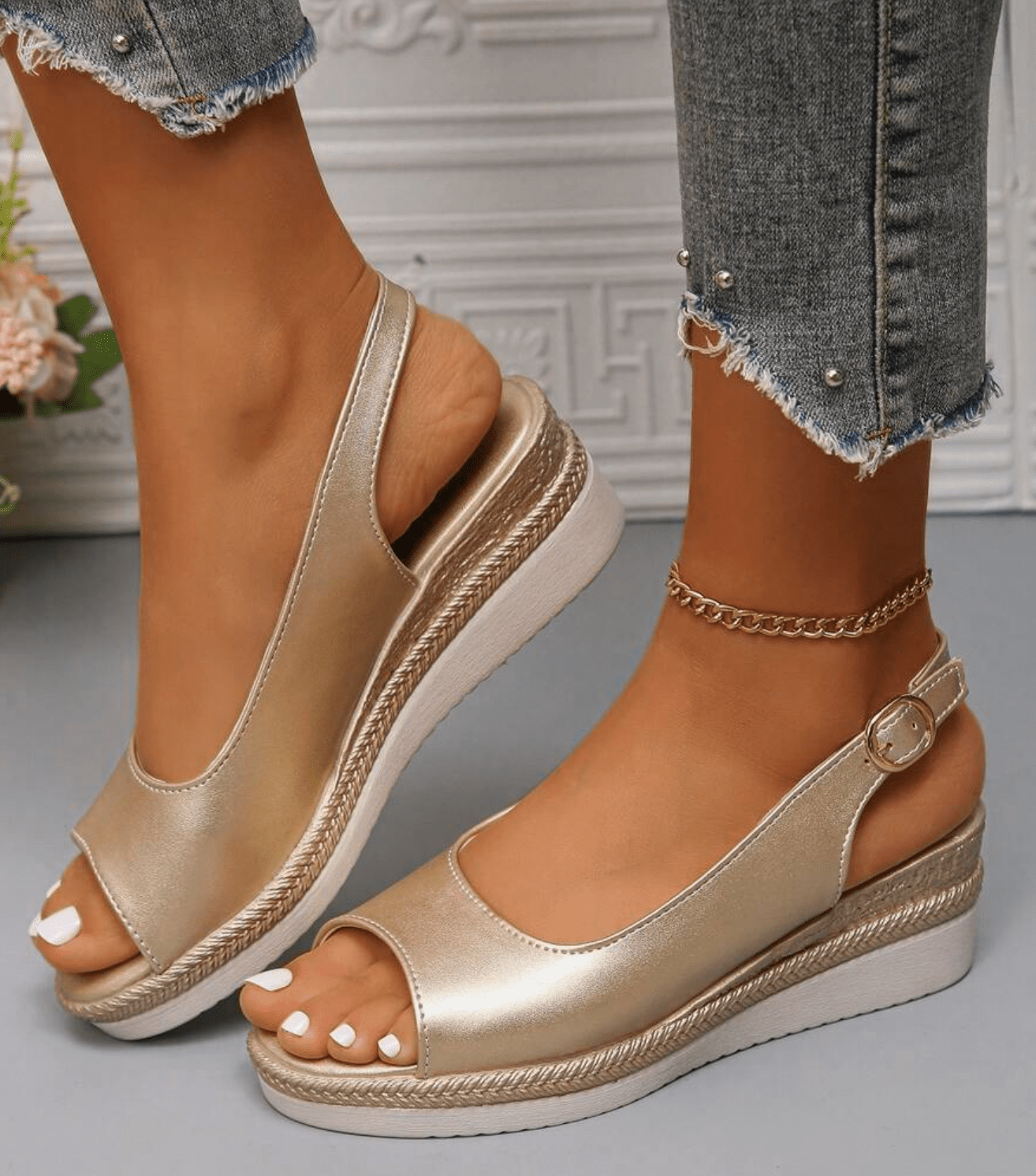 Loxelle | Orthopedic Sandals
