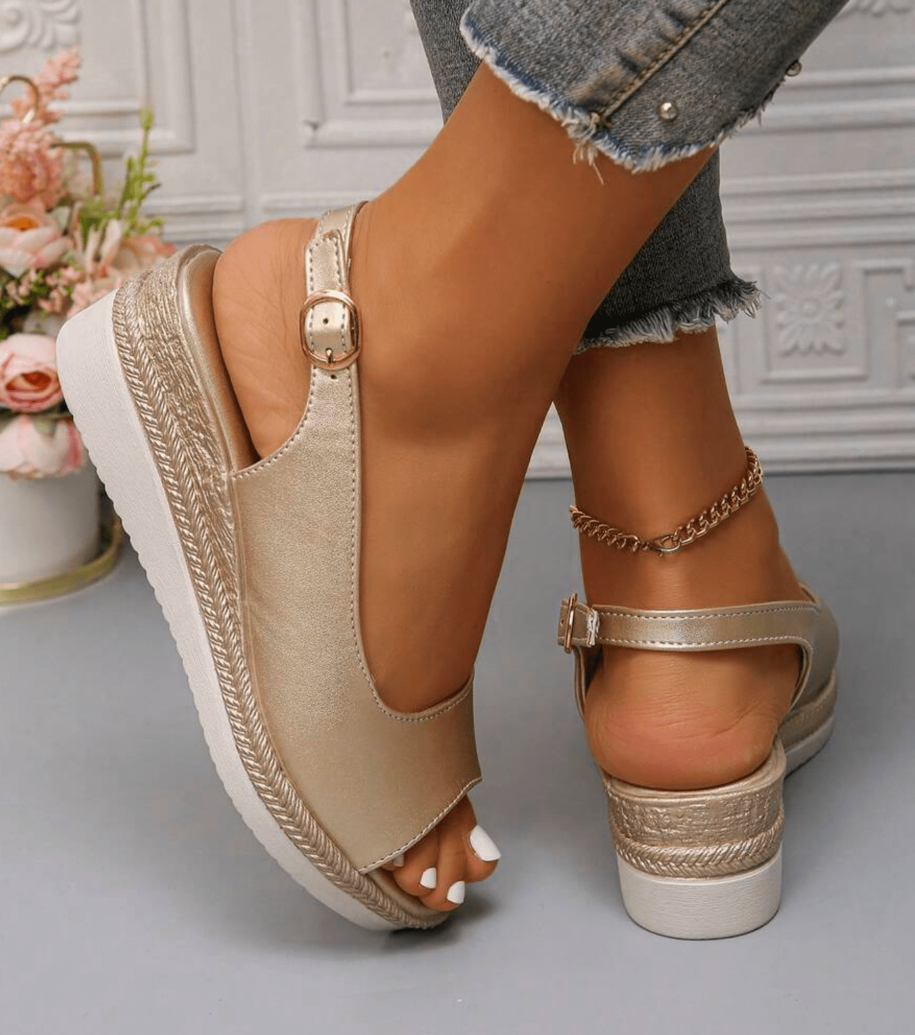 Loxelle | Orthopedic Sandals