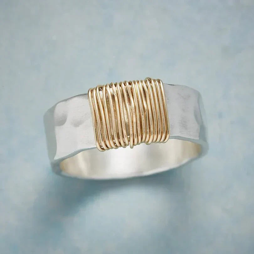 Boho Threads Ring in Gold